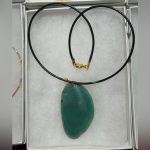 Green Agate Pendant Necklace